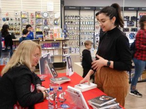Mardin’de Mardian Mall’da Kitapseverlere İmza Günü