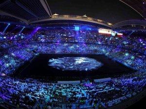 Katar’da Görkemli Açılış