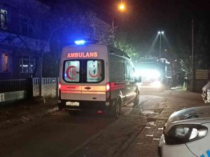 Sobadan Çıkan Kıvılcım Evi Yaktı, "Evde Çocuk Var" İddiası Ekipleri Harekete Geçirdi