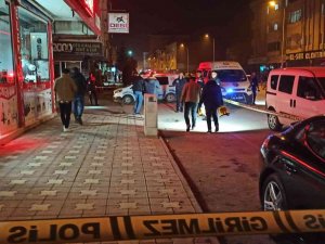 Silahların Konuştuğu Kavgada 1 Kişi Öldü, 2 Kişi Yaralandı