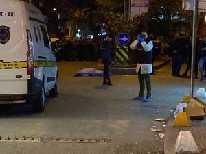 Beyoğlu’nda Sokak Ortasında Silahlı Saldırı: 1 Ölü, 1 Yaralı