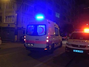 Husumetlileri Tarafından Tarafından İş Yerinde Bıçaklandı