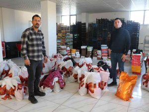 ‘Kardeş Esnaf Kampanyası’ İle İhtiyaçlı Çocukları Sevindiriyorlar