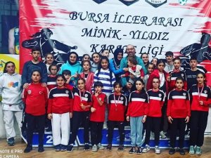 Minik Bedenler Karate Şampiyonasında Ter Döktü