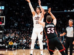 Cedi’li Cleveland, Miami Heat’i Farklı Geçti