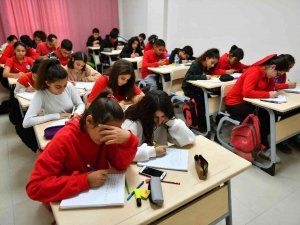 Mersin’de Kurs Merkezleri Çoğalıyor