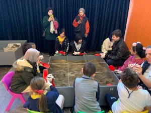 Minik Arkeologlar İş Başında