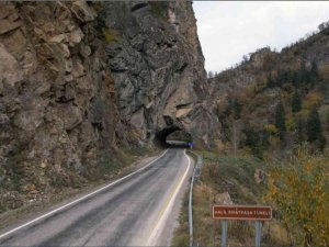 Çekiç Ve Murç Kullanılarak Beden Gücüyle Yapıldı, 135 Yıldır Hizmet Veriyor