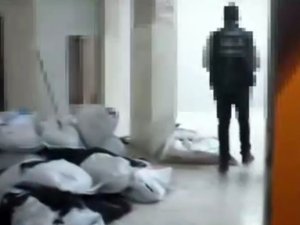 İ̇zmir’de Unlu Mamüller Deposunda Uyuşturucu Ticareti, Polis Takibinden Kaçamadı