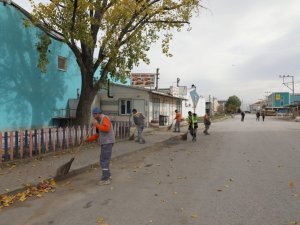 İ̇negöl Belediyesi’nden Sanayide Detaylı Temizlik