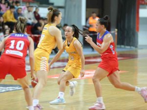 Başkan Palancıoğlu, Basket Takımını Tebrik Etti