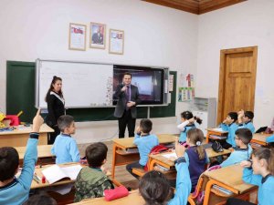 Ara Tatil Sona Erdi, Muğla’da İlk Ders Zili Çaldı