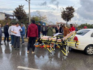Ters Şeritten Gidince Kazaya Sebep Oldu: 1 Yaralı