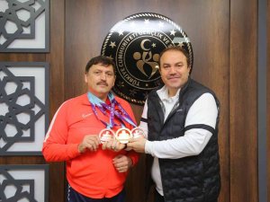 Dünya Şampiyonu Cevat Karagöl: “Paralimpik Oyunlarına Katılacağım İçin Gururluyum”