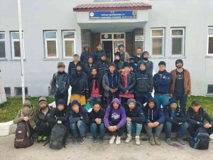 Tatvan’da 28 Düzensiz Göçmen Yakalandı