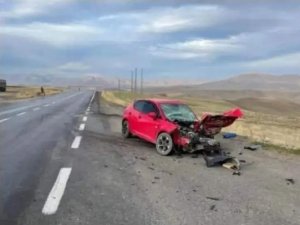 Iğdır’lı Genç Öğretmen Trafik Kazasında Hayatını Kaybetti