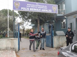 İ̇zmir’de Evinde Ölü Bulunan Genç Kadının Katil Zanlısı Tutuklandı