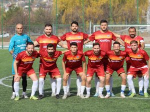 Kayseri Süper Amatör Küme: Erciyes Esen Makine Fk: 8- Gaziosmanpaşaspor: 1
