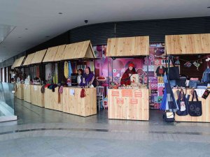 Üreten Kadınlardan El Emeği Ürünler