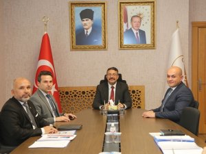 Vali Çelik, “Aizanoi Antik Kenti İçin Mobil Uygulama Geliştirilecek"