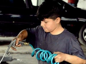 “Türkiye’deki Çocukların Yüzde 33,7’si Maddi Yoksunluk İçinde”