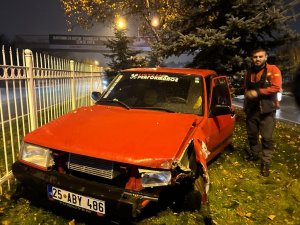 Islak Zeminde Kayarak Refüje Çıktı