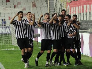 Altay, Uçuşa Geçti