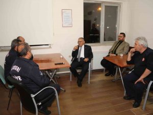 Başkan Büyükkılıç, Kahraman İtfaiyecilerle Buluştu