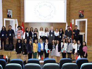 Alkü’de Çocuk Hakları Konuşuldu