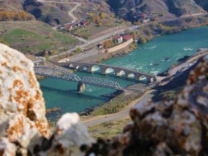 7 Bin Yıllık Palu İlçesi, İhtişamı İle Yıllara Meydan Okuyor