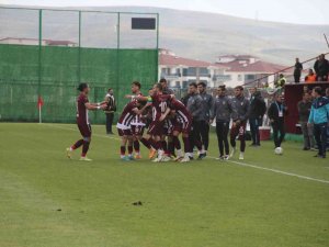 Zeki Ve Yiğitcan İ̇stanbul’a Götürülmedi