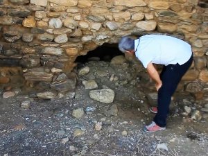 Definecilerin Talanına Uğrayan Trapezapolis’in Son Hali Yürek Burktu