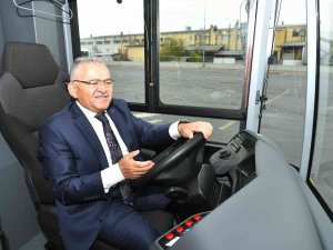 Yeni Otobüslerin İlk Testini Başkan Büyükkılıç Yaptı