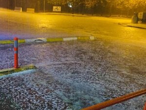 Çorlu’da Dolu Yağışı Etkili Oldu