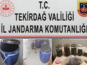 Evde Yarım Ton Kaçak İçki Ele Geçirildi