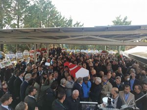 Hıncal Uluç Son Yolculuğuna Uğurlandı