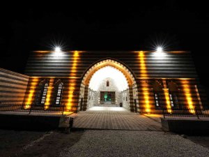 Su Kuyusu Ve Künkler Bulunan Tarihi Konak Vatandaşın Hizmetinde