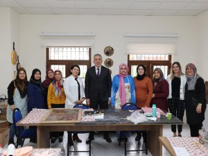 Kaçem’de Kadınlar Öğrenmeye Ve Üretmeye Devam Ediyor