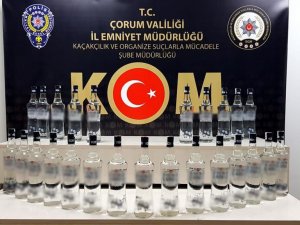 Otobüs Terminalinde Kaçak İçki Yakalandı