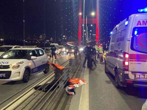 15 Temmuz Şehitler Köprüsü’nde Feci Kaza: Motosiklet Bariyere Çarptı, 1 Ölü 1 Yaralı