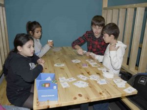 Minik Öğrenciler İ̇stasyon Kuşadası’nda ’Scratch’ Programlama Dili İle Tanıştı