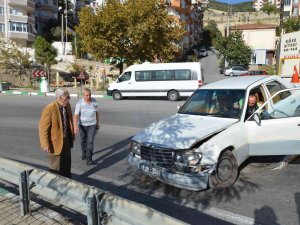 Ünlü Sanatçı Eşref Kolçak’ın Otomobili Çalınmak İstendi