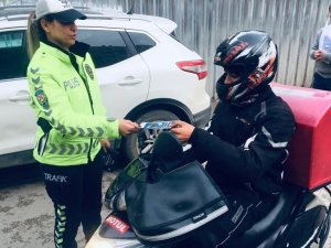 Trafik Ekipleri, Motosikletli Kuryeleri Denetledi