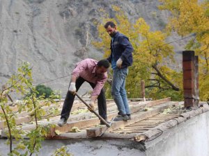 Yusufeli Barajı’nın Kapakları Kapatıldı, İlk Sular Altında Kalacak Köylerde Telaş Başladı