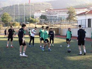 Genç Horozlar, Afyonspor Karşısında Galibiyet Serisini Sürdürmek İstiyor