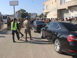 Hdp’li Vekillerin Ayn-el Arap Yürüyüşüne İzin Çıkmadı