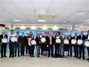 Antalya Kadın İstihdamında Türkiye Ortalamasının Üzerinde