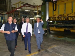 Bolu Valisi Aydın Baruş, Fabrikaları Ziyaret Ediyor