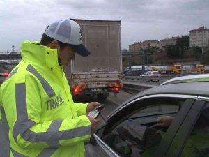 Fsm Köprüsü Girişinde Çakar Denetimi: Kurallara Uymayan Sürücülere Cezai İşlem Uygulandı