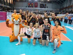 Eczacıbaşı Dynavit, Galibiyet Serisine Devam Ediyor